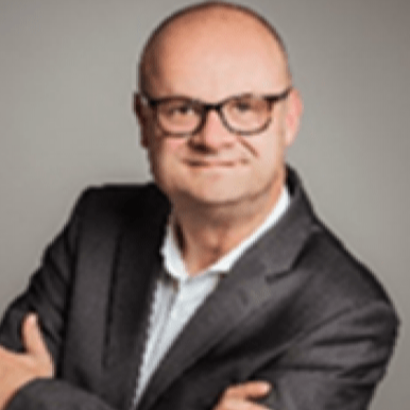  J�rgen Holten